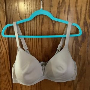 Hanes Nude Bra Size 3XL